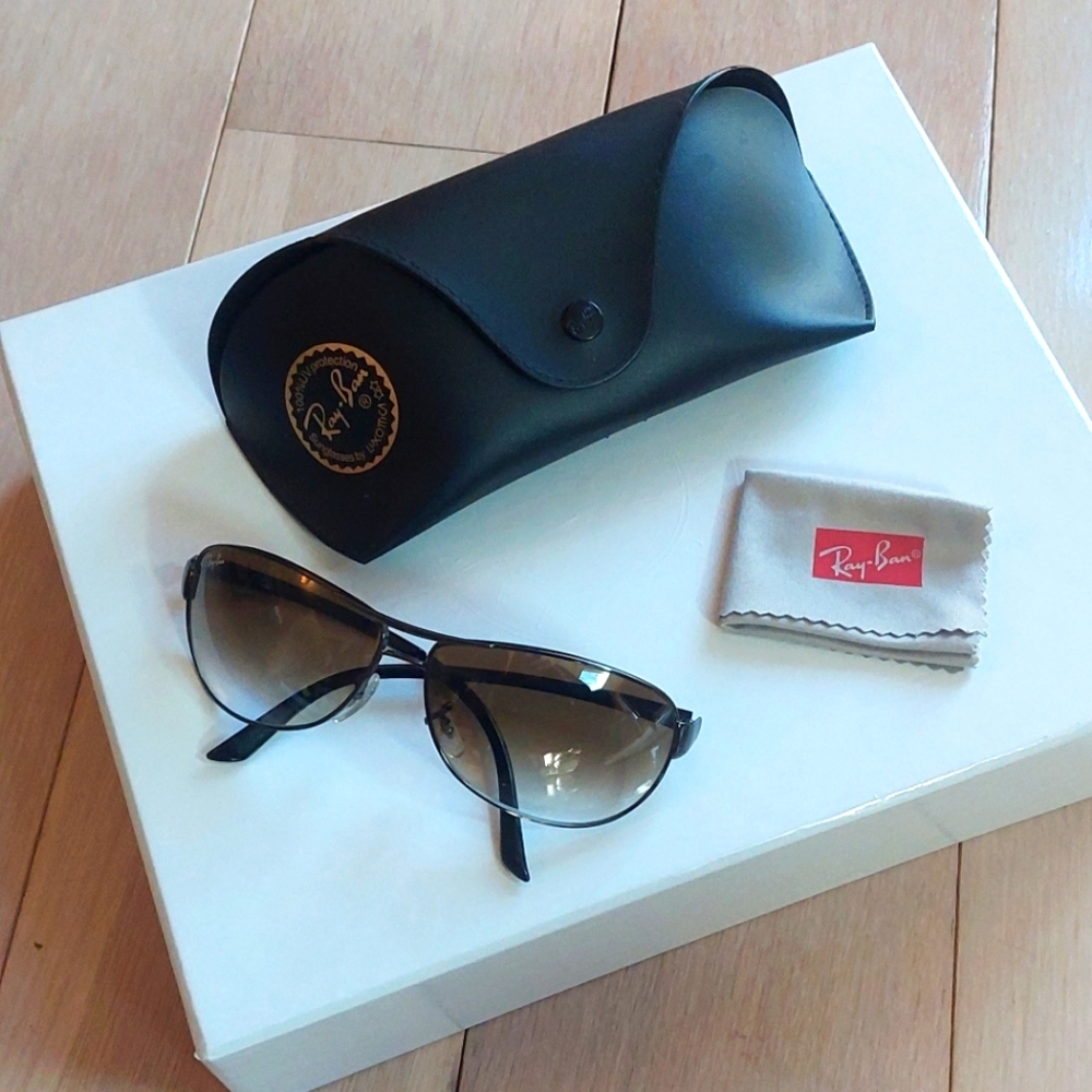 Ray Ban RB3342 Warrior sunglasses